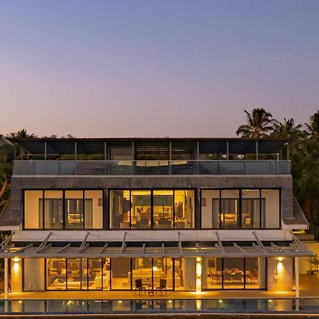 Oceanic Sunsets With River View, Comp Breakfast & Infinity Pool At Stayvista Verem Exteriör bild